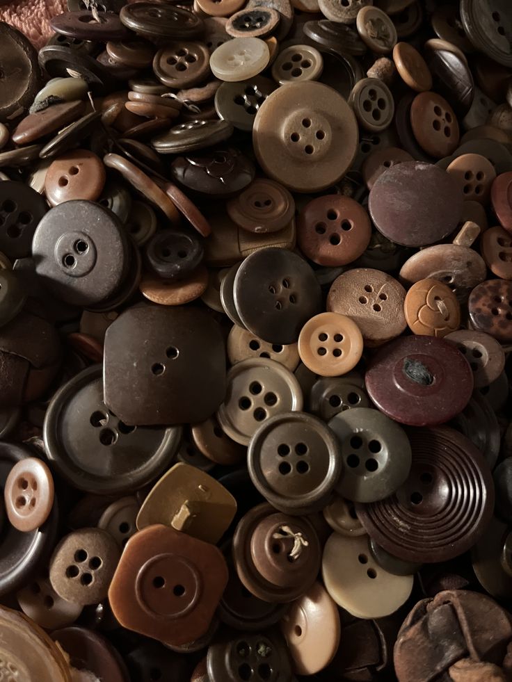pile of buttons
